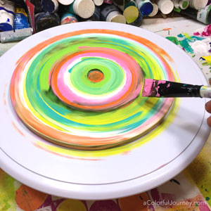 How to use a spinning Gelli Plate® to make colorful prints…I was mesmerized by the spinning colors!